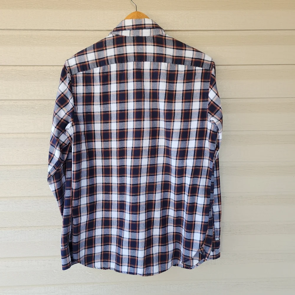Banana Republic men's light weight flannel shirt size S